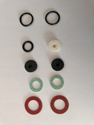 10 x USZCZELKI USZCZELKA DO BATERII 1/2" (komplet)